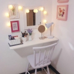 BÀN TRANG ĐIỂM MẪU 11