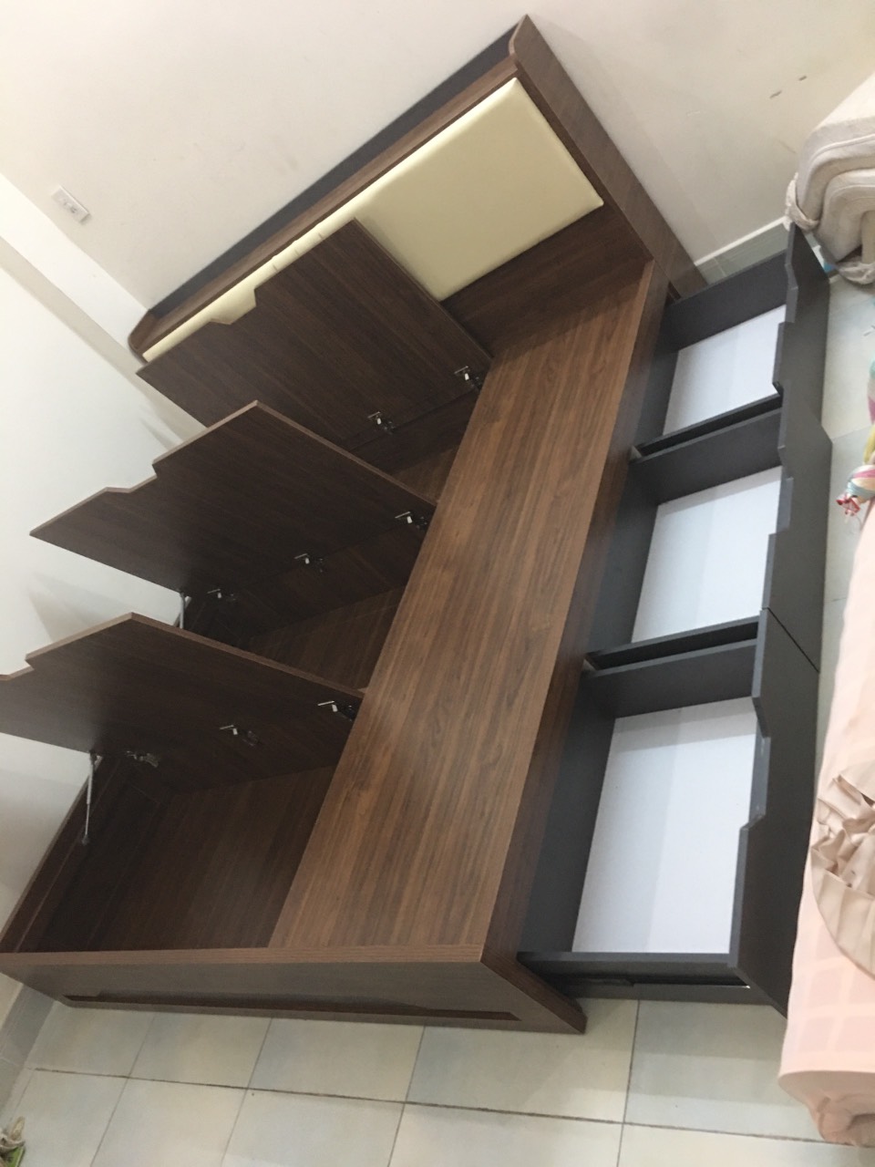 đóng giường theo yêu cầu