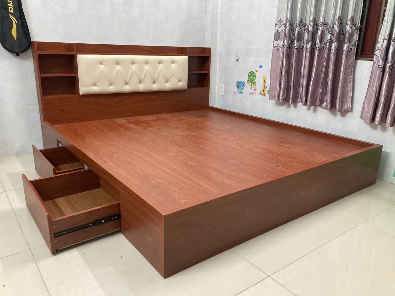 giường gỗ công nghiệp có ngăn kéo