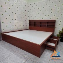 GIƯỜNG NGỦ PHÒNG NGỦ GỖ MDF MÀU GỖ 