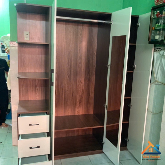 Tủ quần áo 1m6 x 2m vô cùng tiện lợi