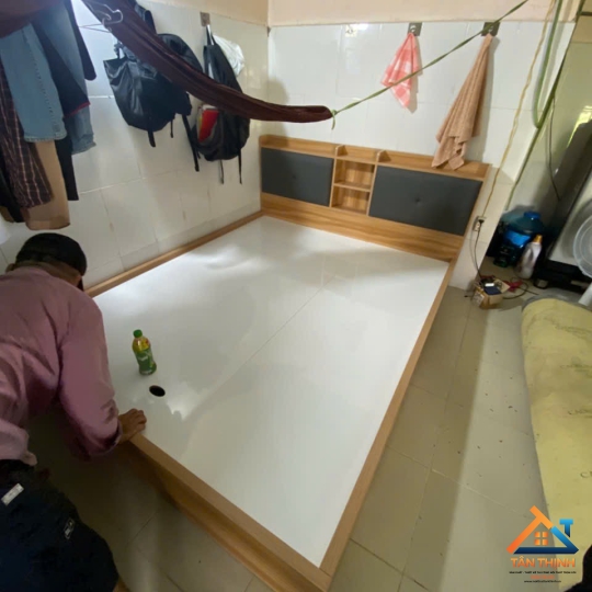GIƯỜNG NGỦ GỖ CÔNG NGHIỆP MDF MỚI