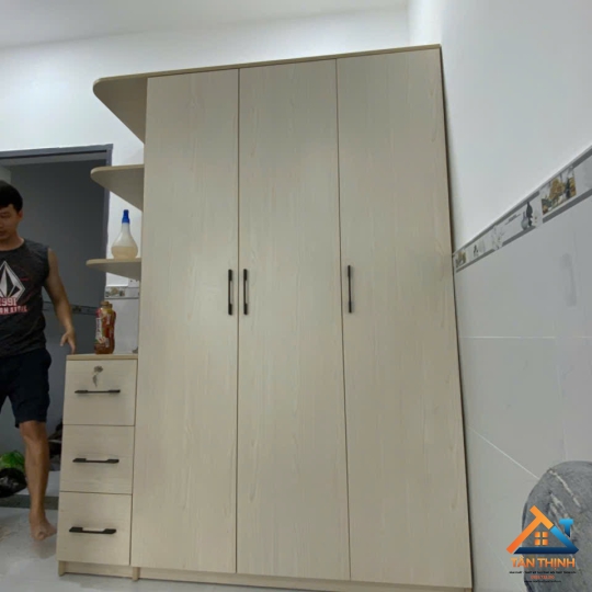 Tủ áo❤️❤️❤️❤️❤️ 1m2 : 3600  1m4 ; 4300 1m6 ; 4600 1m8 ; 4900 2m ; 5900