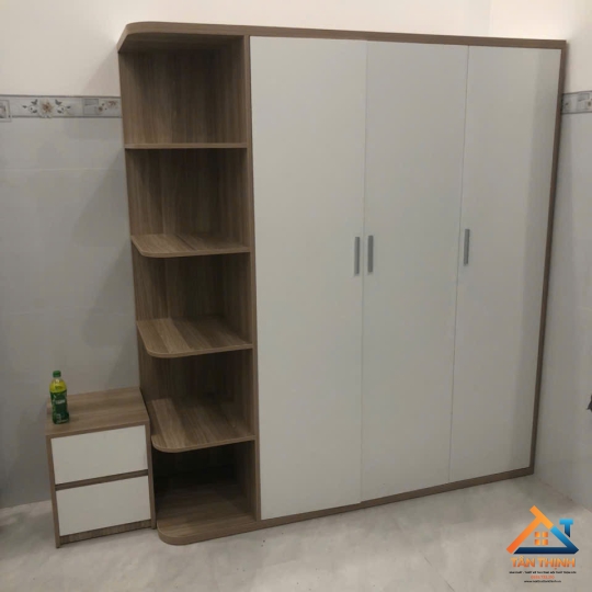 Tủ áo❤️❤️❤️❤️❤️ 1m2 : 3600 1m4 ; 4300 1m6 ; 4600 1m8 ; 4900 2m ; 5900