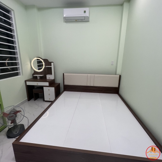 GIƯỜNG NGỦ MẪU ĐƠN GIẢN TT095