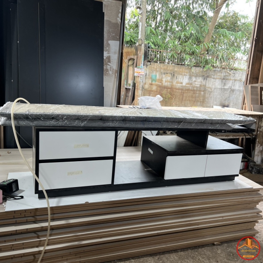 KỆ TỦ TIVI MẪU MỚI